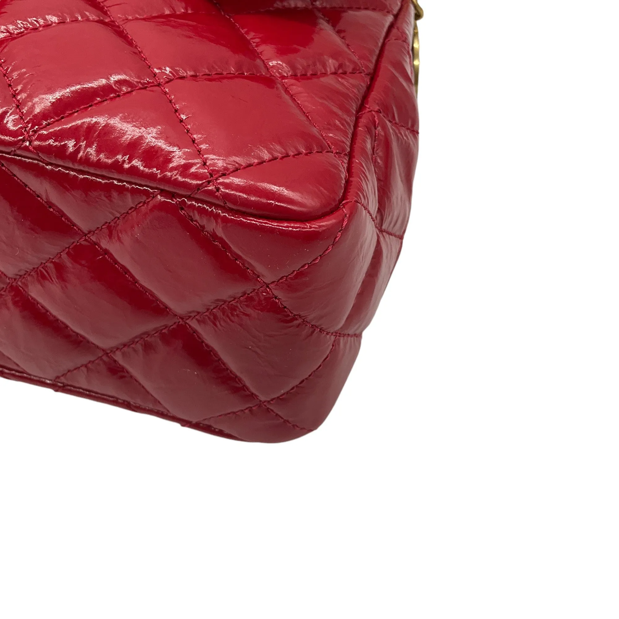 Chanel Red 2023 Quilted Patent Leather Wavy Handbag