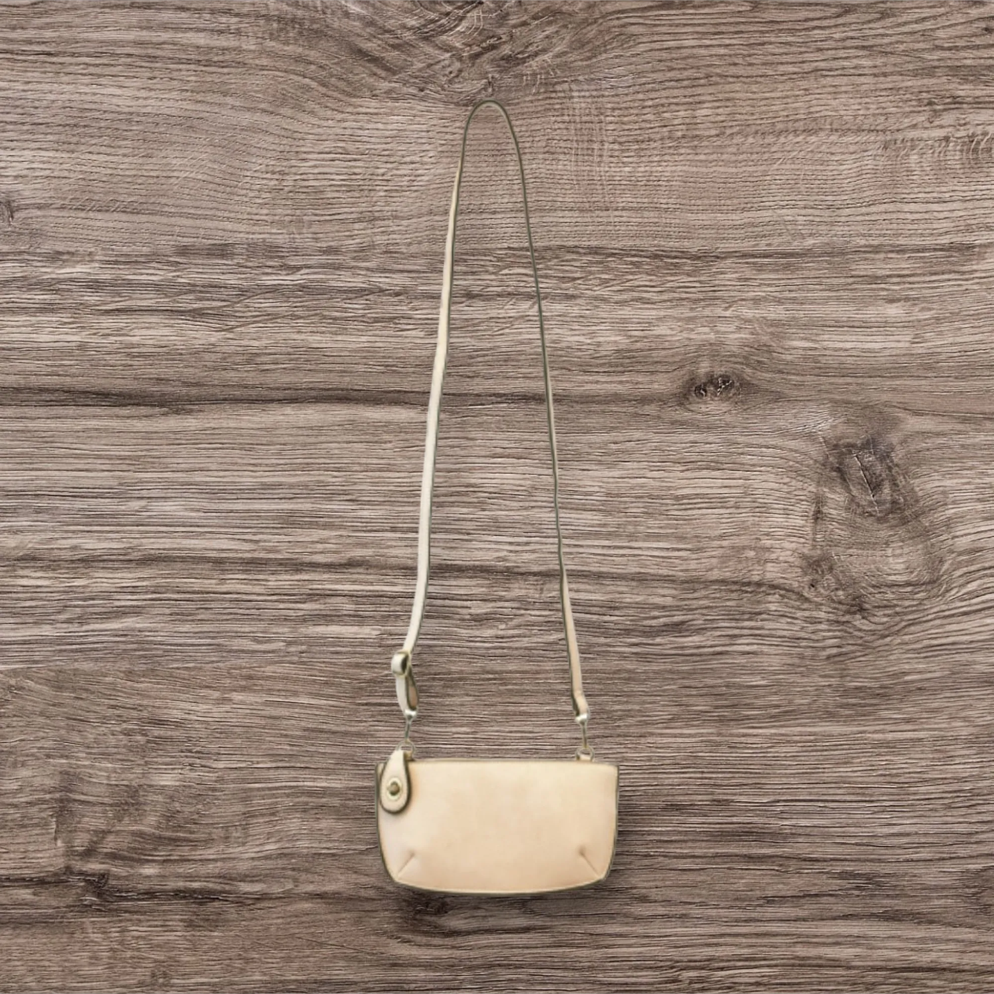 #L8000-10 "Stone" Mini Crossbody Clutch