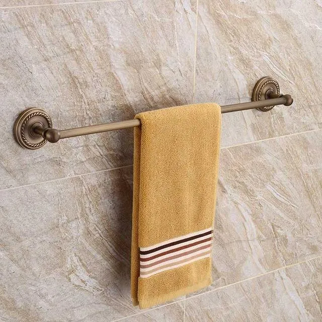 Luis Antique Bathroom Accessories