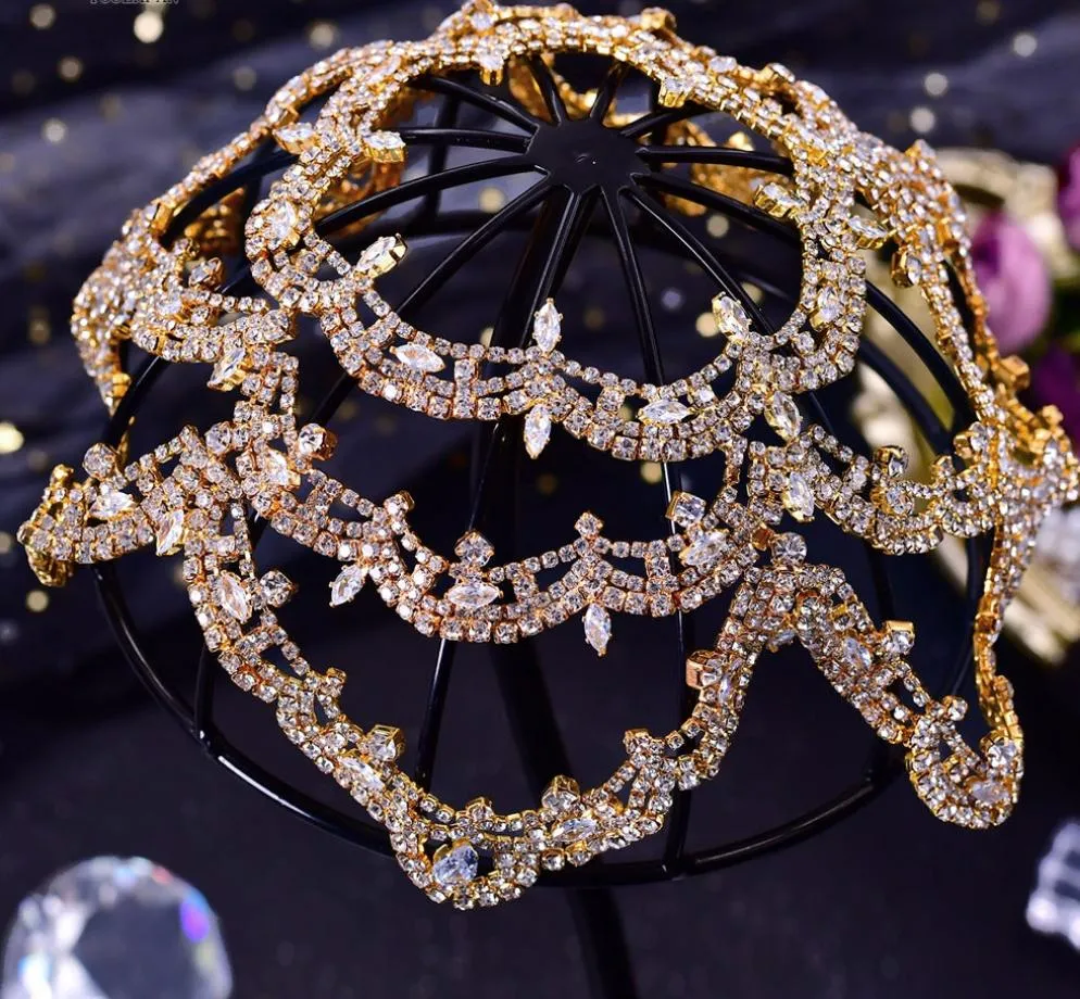 Women Hair accessories for queen